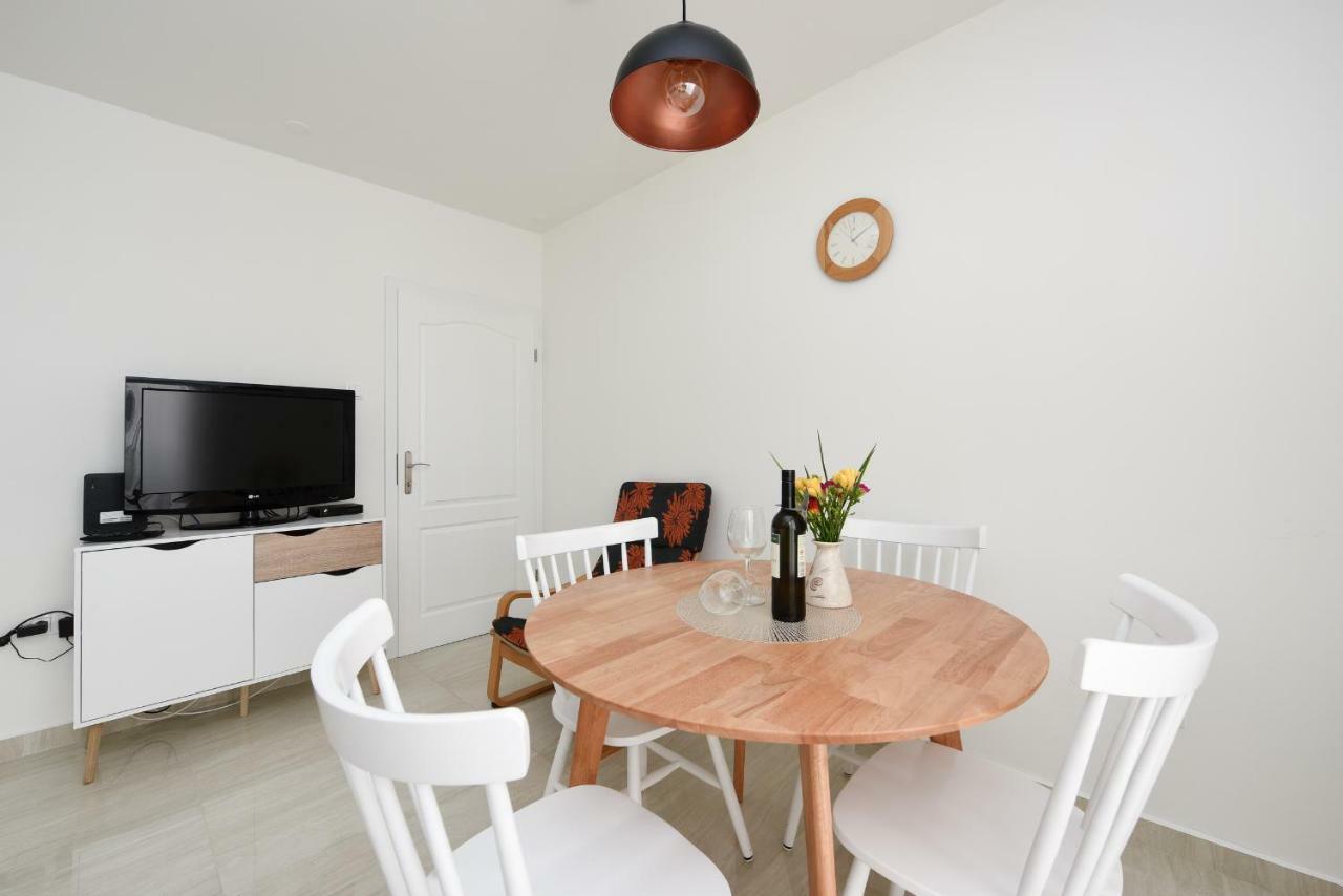 Apartamento July *