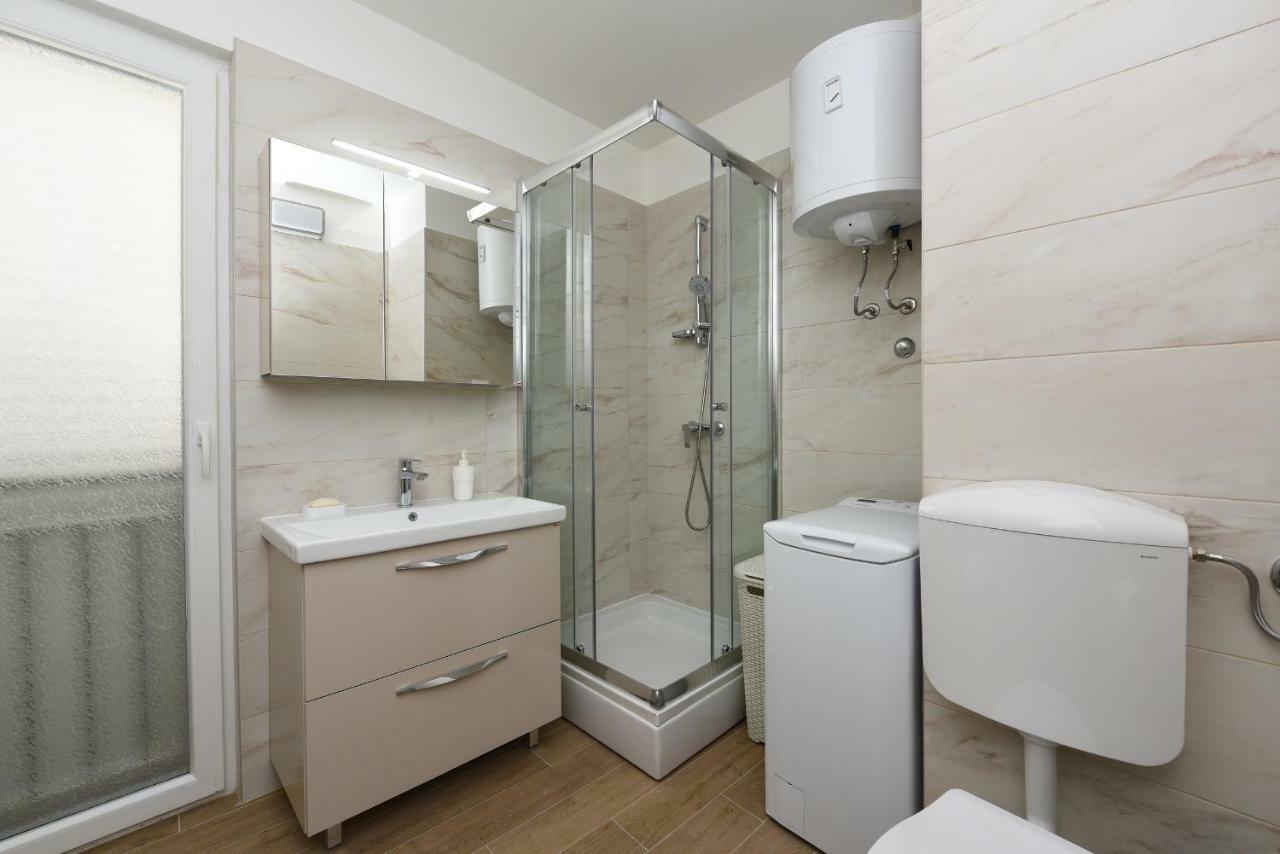 July Apartamento *