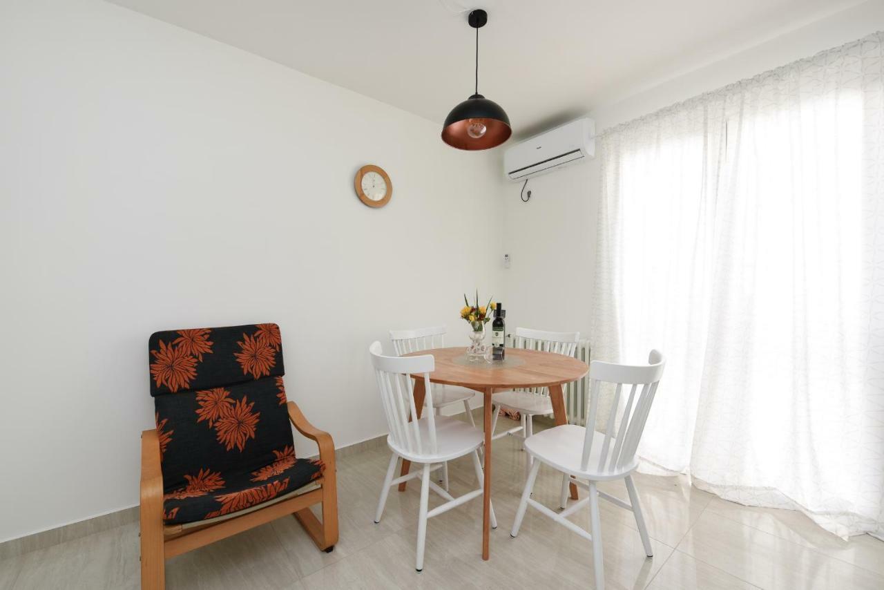 July Apartman
