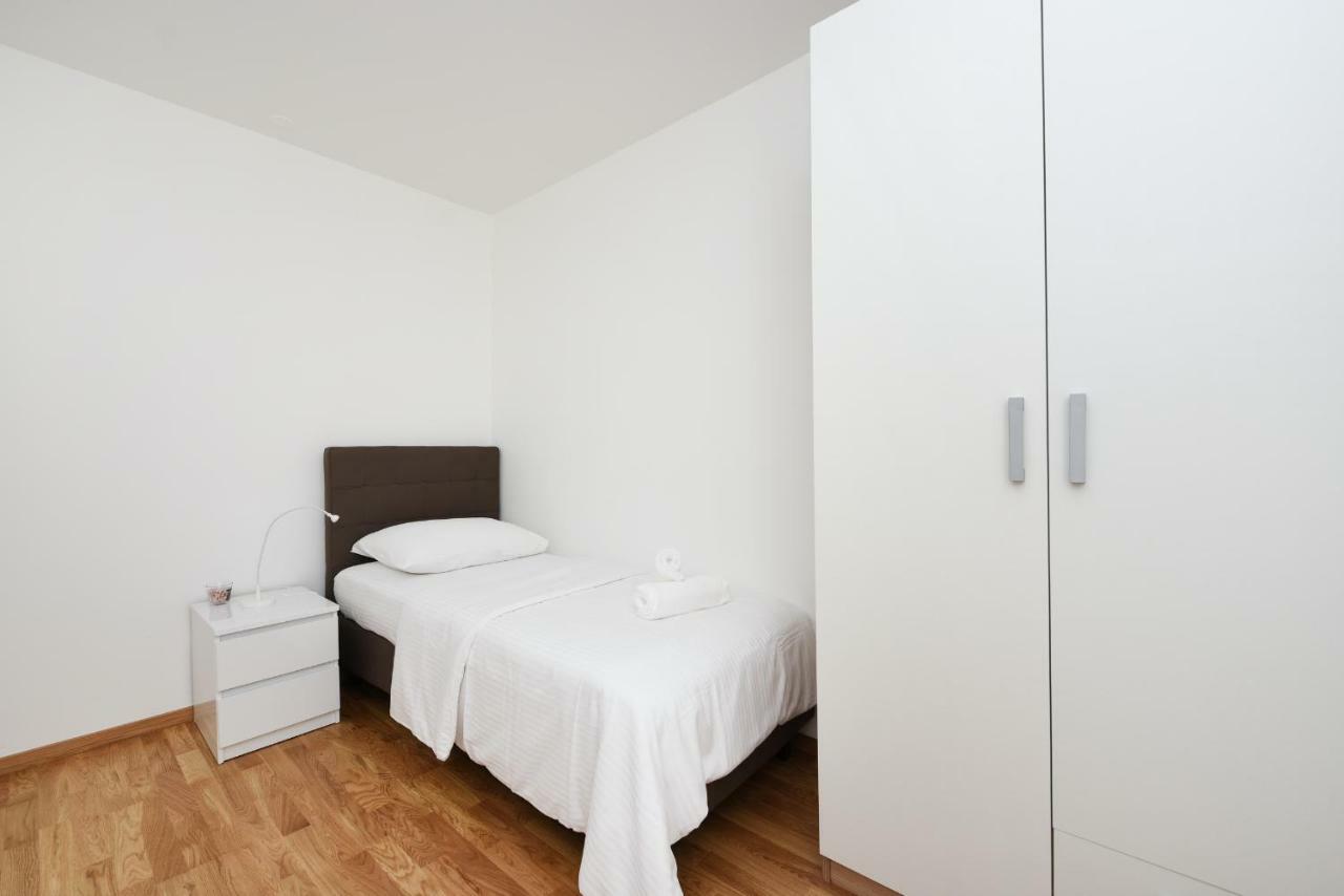 Apartman July