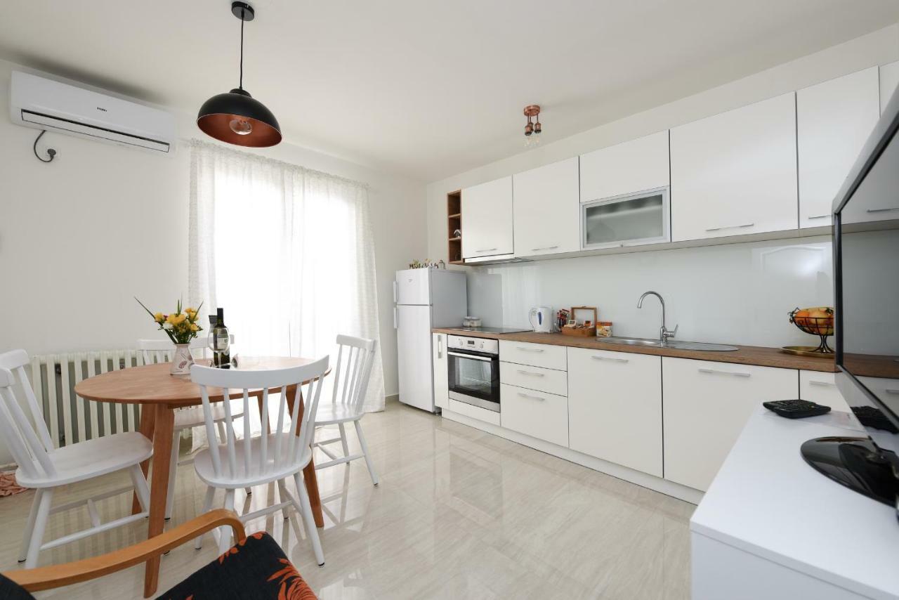 July Apartman